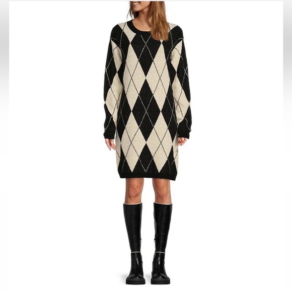 ANTONIO MELANI Dresses & Skirts - EUC Courtney Grow x Antonio Melani Cleo Argyle Sweater Dress S